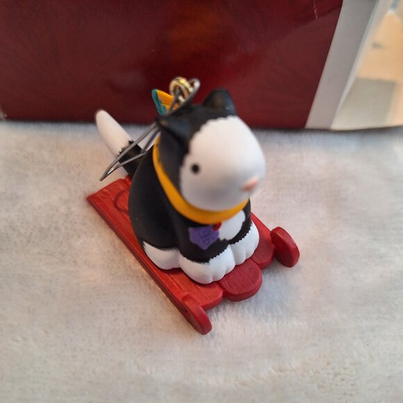 Vtg‎ Hallmark Keepsake Ornament 1996 Tuxedo Cat Black White Granddaughter 90s - Picture 5 of 7